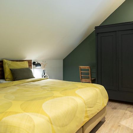 B&B Thus Yn Hantum Экстерьер фото