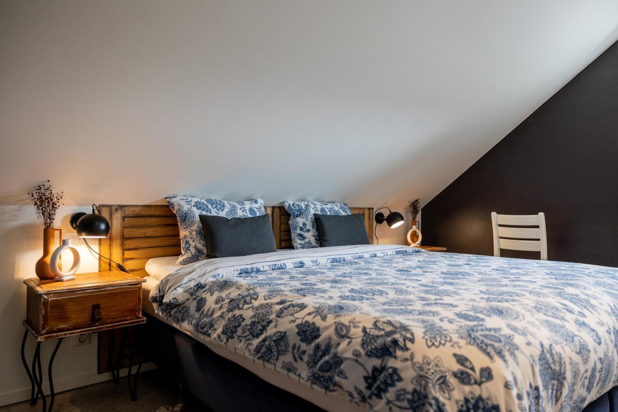 B&B Thus Yn Hantum Экстерьер фото